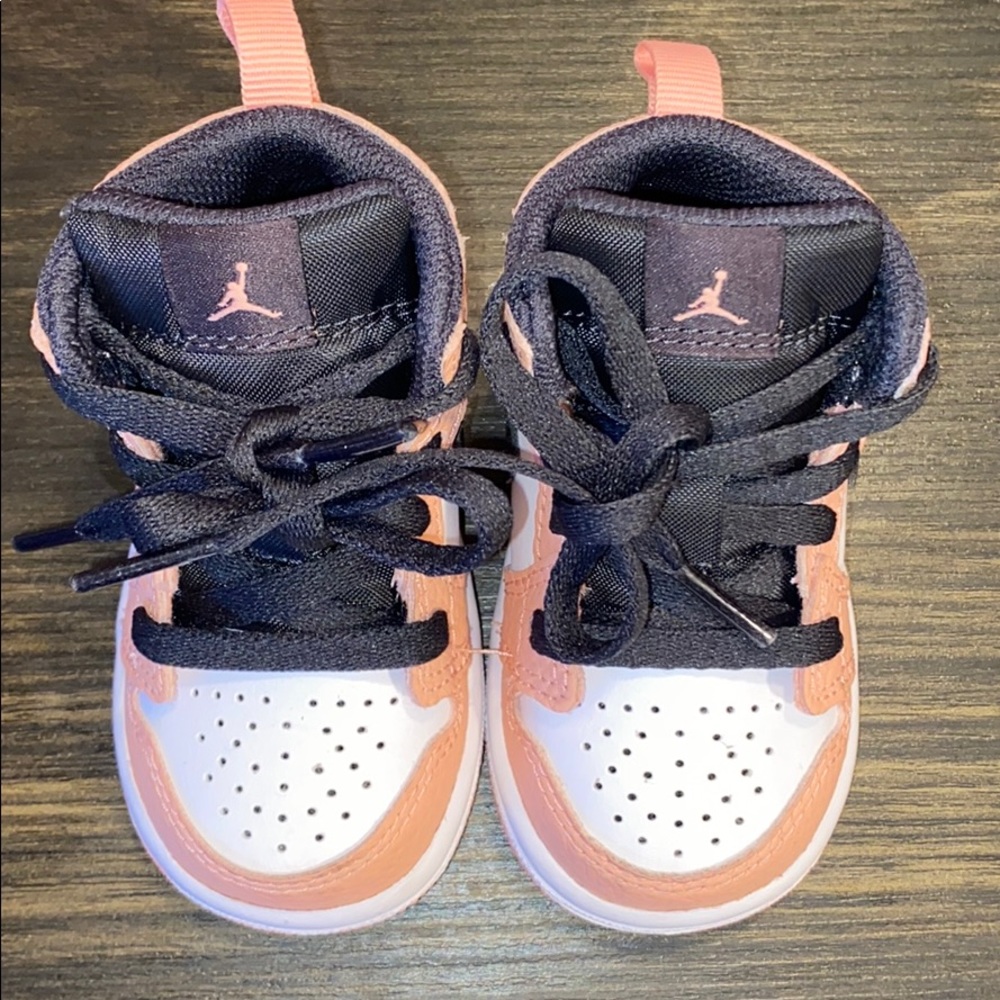 Jordan mid 1